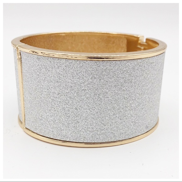 CRYSTAL COLLECTION CUFF - Picture 1 of 6
